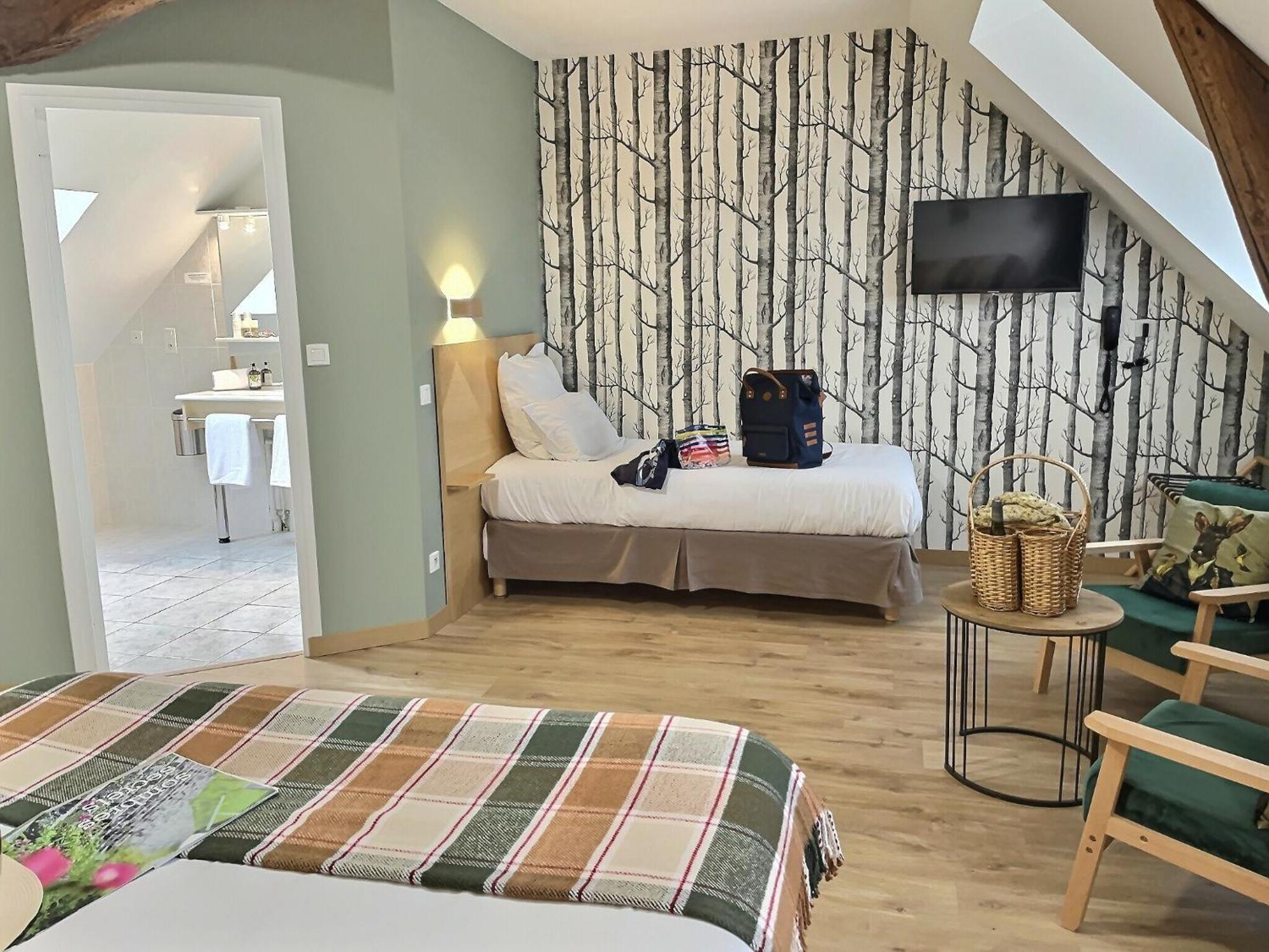 Logis Hotel Du Cygne Bracieux Room photo